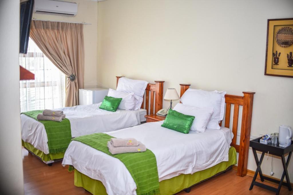 Tshedza Guest Lodge Louis Trichardt Zewnętrze zdjęcie