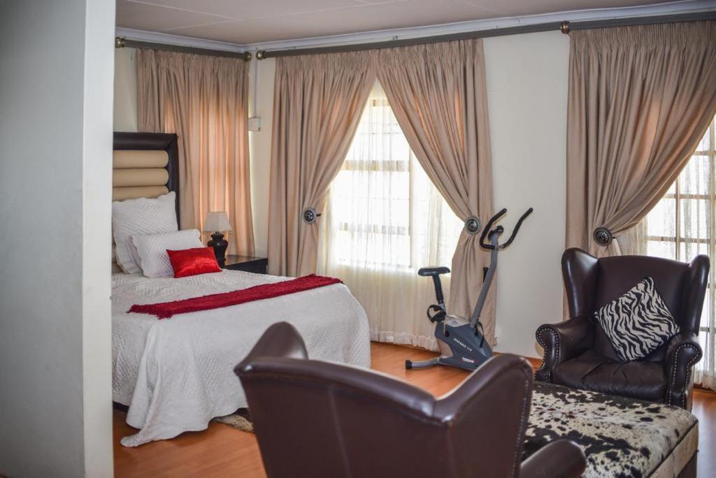 Tshedza Guest Lodge Louis Trichardt Zewnętrze zdjęcie