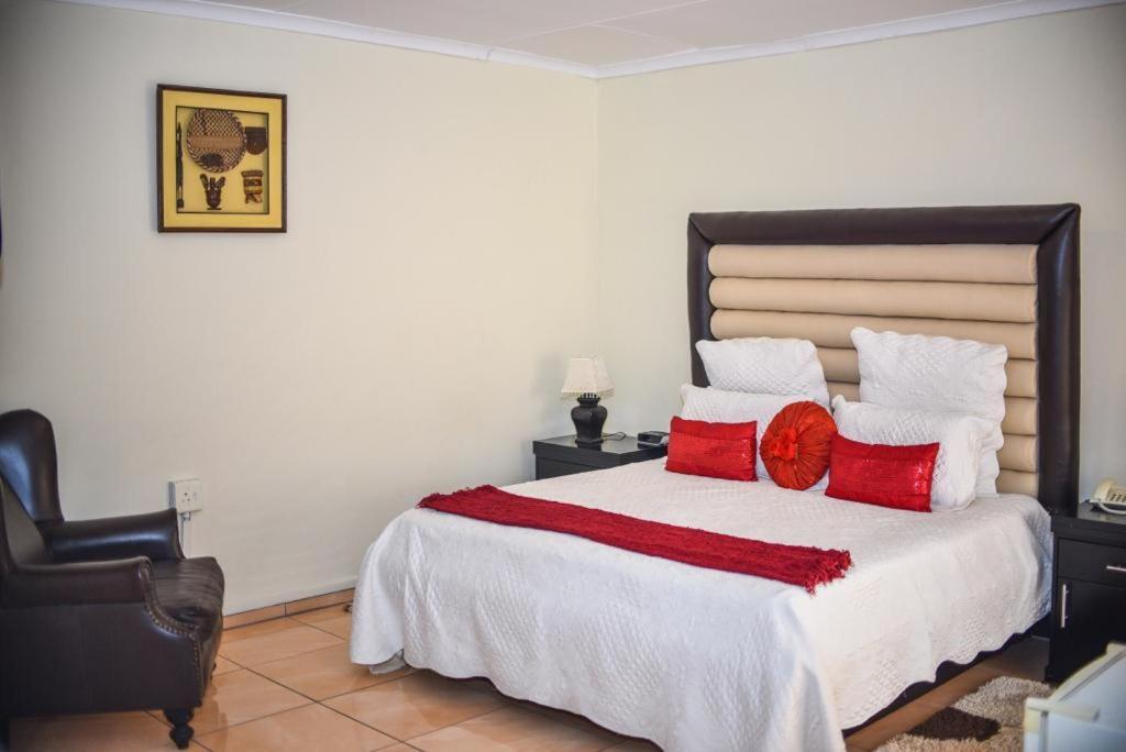 Tshedza Guest Lodge Louis Trichardt Zewnętrze zdjęcie